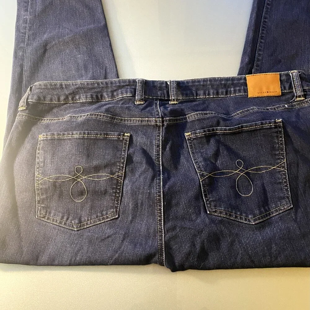 Lucky Brand Ginger Skinny Jeans Denim Size 20 2% Spandex High Rise 42" Waist - Picture 2 of 3